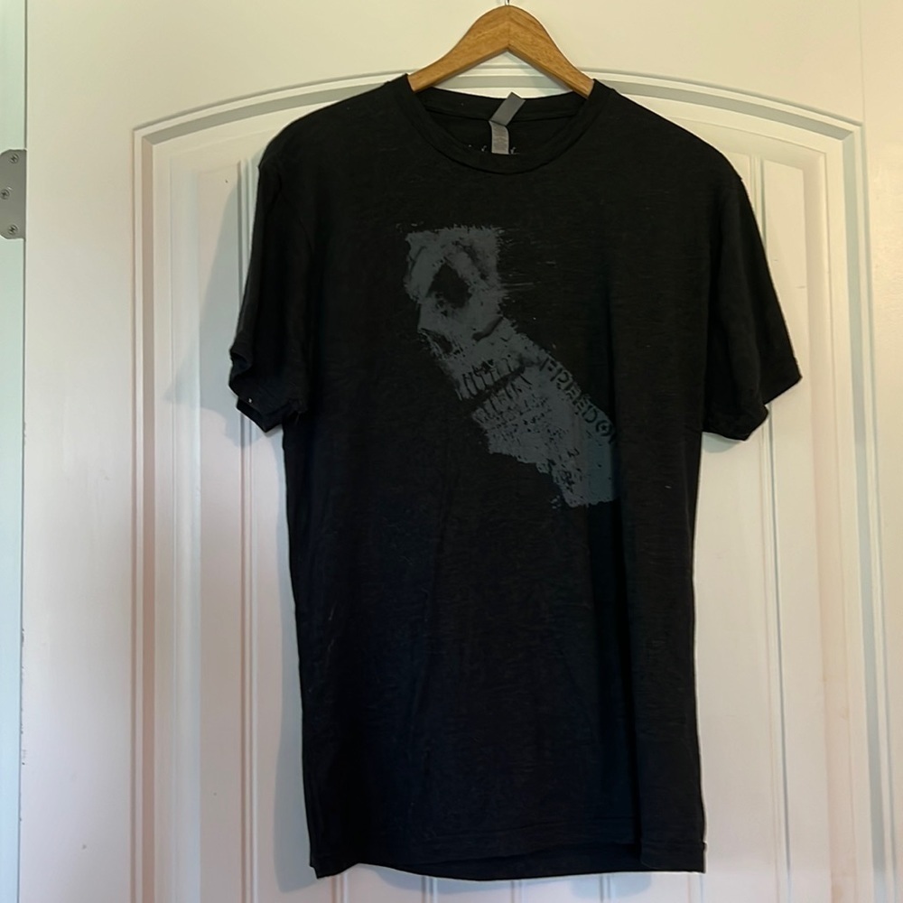 Black Helmet Skull T Shirt Medium